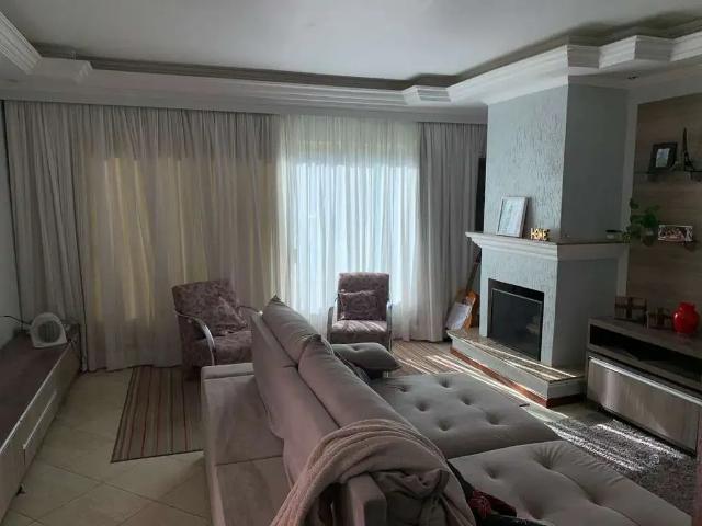 Casa / Sobrado para Venda em Mogi das Cruzes/SP Cidade Parquelandia 3 Quartos