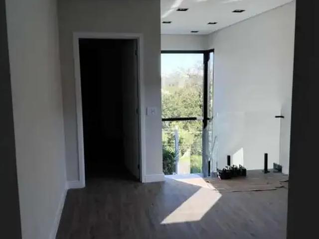 Casa / Sobrado para Venda em Mogi das Cruzes/SP Fazenda Rodeio 4 Quartos