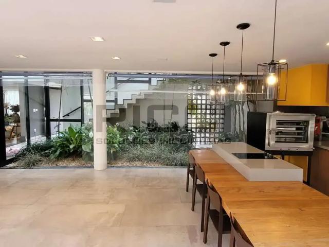 Casa / Sobrado para Venda em Mogi das Cruzes/SP Fazenda Rodeio 3 Quartos