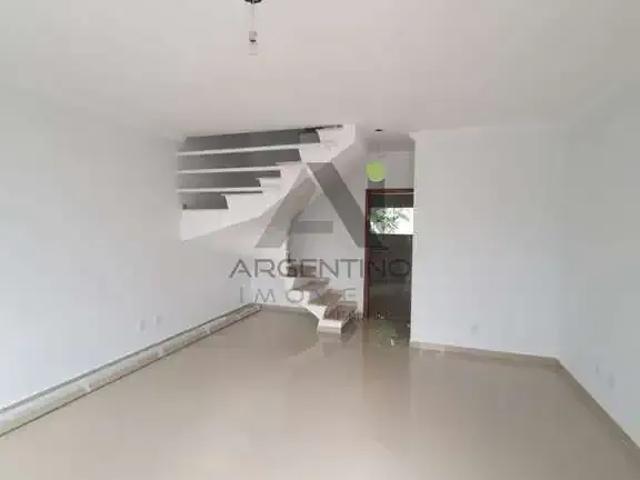 Casa / Sobrado para Venda em Mogi das Cruzes/SP Jardim Camila 3 Quartos