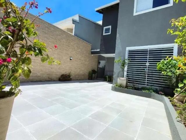 Casa / Sobrado para Venda em Mogi das Cruzes/SP Jardim Nathalie 3 Quartos