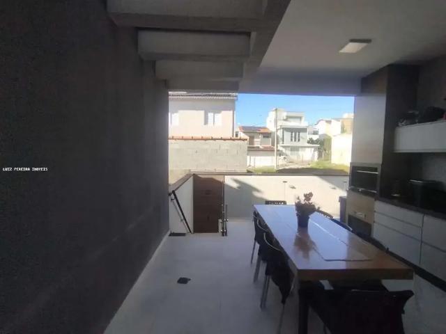 Casa / Sobrado para Venda em Mogi das Cruzes/SP Jardim Nathalie 3 Quartos