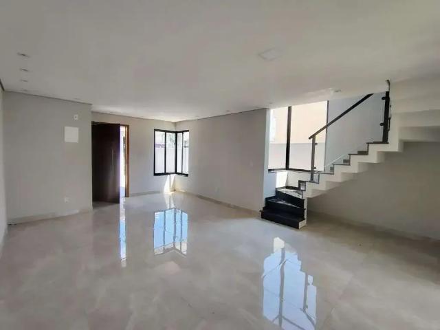 Casa / Sobrado para Venda em Mogi das Cruzes/SP Jardim Santos Dumont 3 Quartos