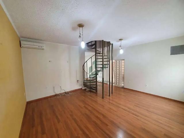 Casa / Sobrado para Venda em Mogi Guaçu/SP Jardim Jacira 3 Quartos