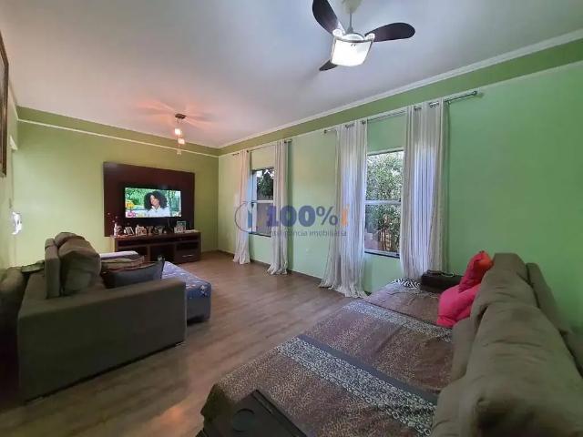 Casa / Sobrado para Venda em Mogi Guaçu/SP Loteamento Parque Itacolomy 3 Quartos