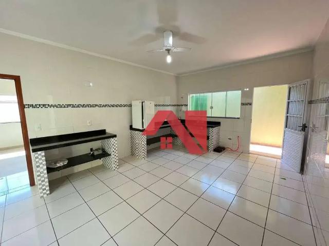 Casa / Sobrado para Venda em Mogi Guaçu/SP Parque Cidade Nova 3 Quartos