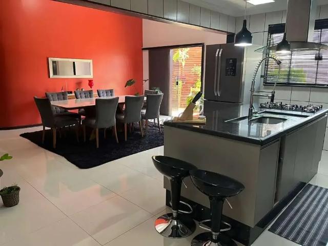 Casa / Sobrado para Venda em Mogi Guaçu/SP Parque dos Eucalíptos 4 Quartos