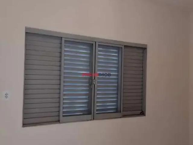 Casa / Sobrado para Venda em Mogi Guaçu/SP Vila São Carlos 3 Quartos