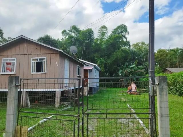 Casa / Sobrado para Venda em Morretes/PR Raia Velha 4 Quartos
