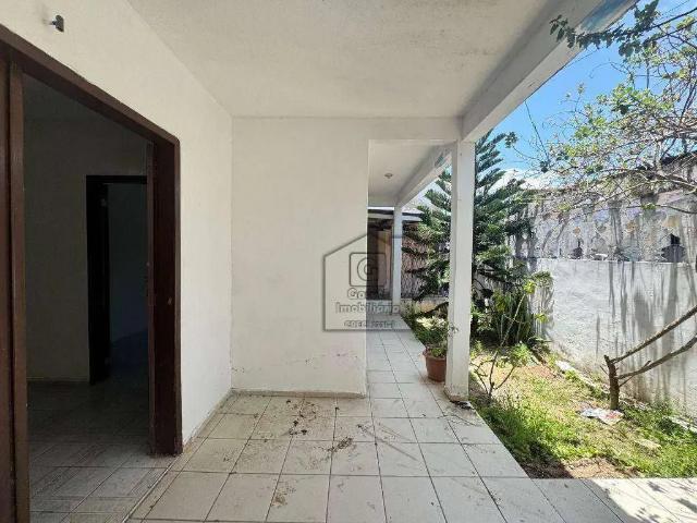 Casa / Sobrado para Venda em Natal/RN Alecrim 3 Quartos