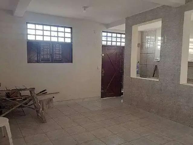 Casa / Sobrado para Venda em Natal/RN Alecrim 4 Quartos