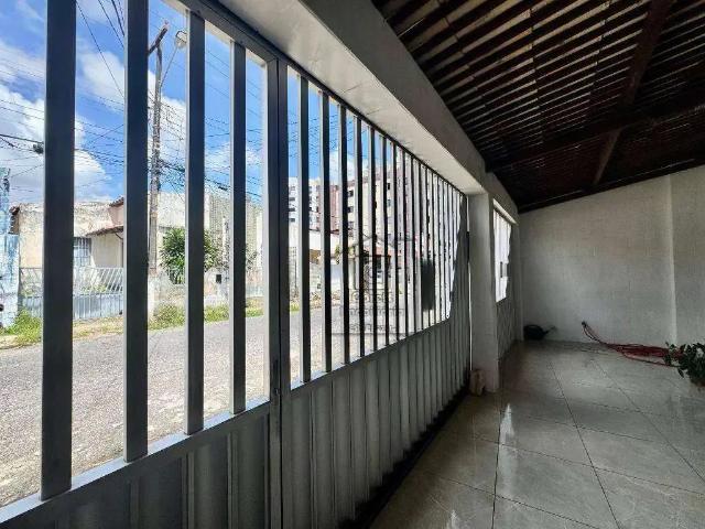 Casa / Sobrado para Venda em Natal/RN Barro Vermelho 3 Quartos