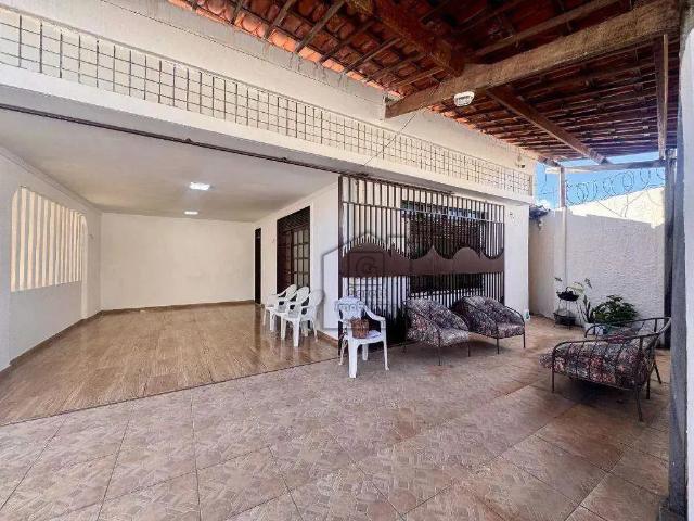 Casa / Sobrado para Venda em Natal/RN Barro Vermelho 3 Quartos