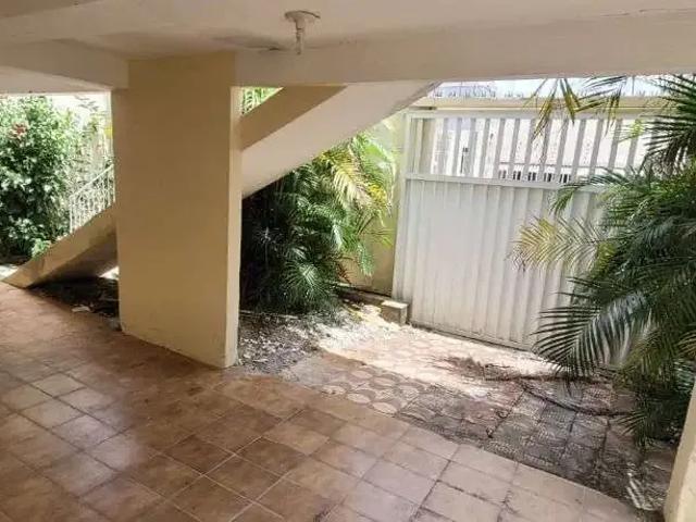 Casa / Sobrado para Venda em Natal/RN Barro Vermelho 5 Quartos