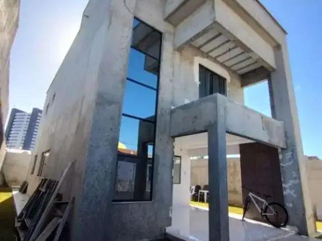 Casa / Sobrado para Venda em Natal/RN Candelária 3 Quartos