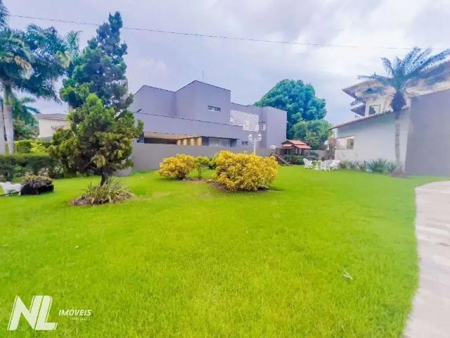 Casa / Sobrado para Venda em Natal/RN Candelária 5 Quartos