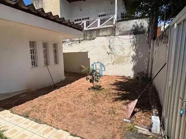 Casa / Sobrado para Venda em Natal/RN Lagoa Nova 3 Quartos