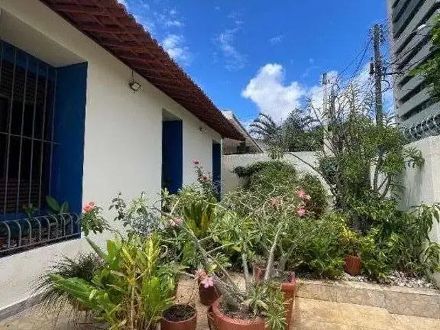 Casa / Sobrado para Venda em Natal/RN Lagoa Nova 4 Quartos