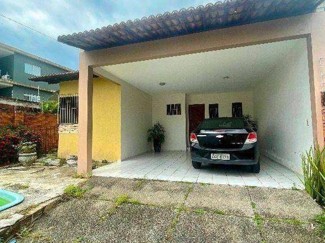 Casa / Sobrado para Venda em Natal/RN Lagoa Nova 4 Quartos