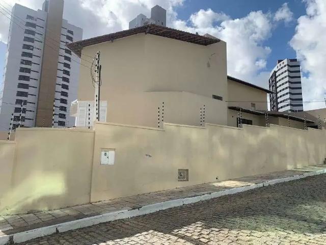 Casa / Sobrado para Venda em Natal/RN Lagoa Nova 4 Quartos