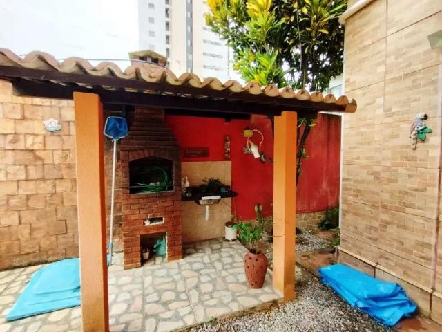Casa / Sobrado para Venda em Natal/RN Lagoa Nova 4 Quartos