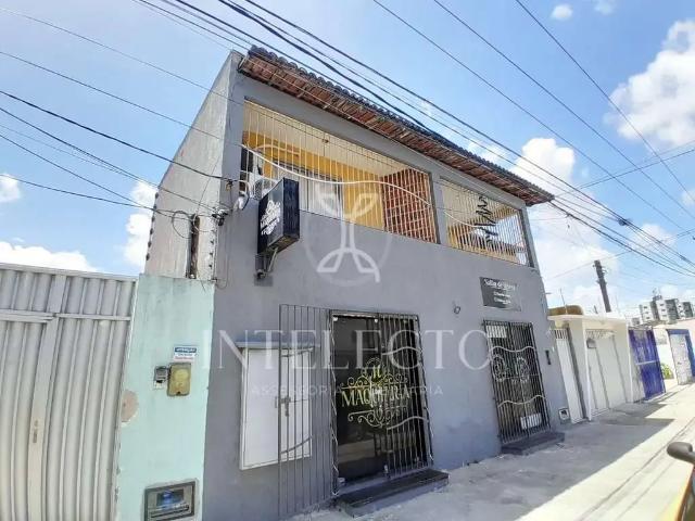 Casa / Sobrado para Venda em Natal/RN Lagoa Nova 4 Quartos