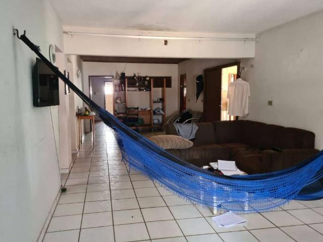 Casa / Sobrado para Venda em Natal/RN Lagoa Nova 5 Quartos