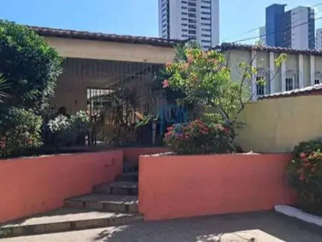 Casa / Sobrado para Venda em Natal/RN Lagoa Nova 5 Quartos