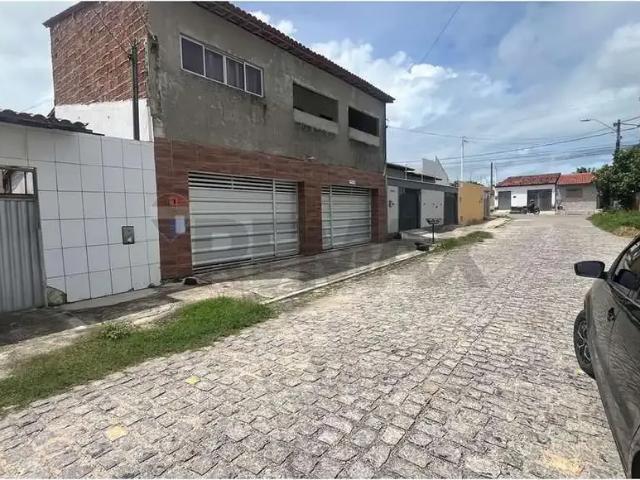 Casa / Sobrado para Venda em Natal/RN Pajuçara 3 Quartos