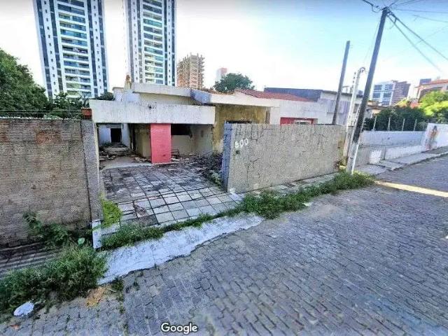 Casa / Sobrado para Venda em Natal/RN Petrópolis 4 Quartos