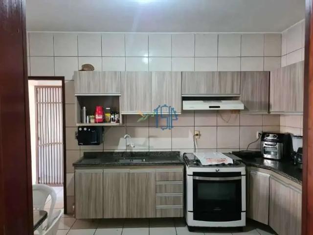 Casa / Sobrado para Venda em Natal/RN Pitimbu 3 Quartos