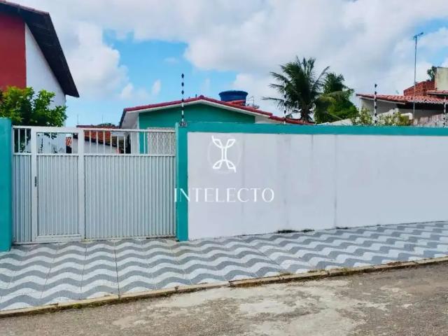 Casa / Sobrado para Venda em Natal/RN Pitimbu 3 Quartos