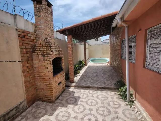 Casa / Sobrado para Venda em Natal/RN Pitimbu 4 Quartos