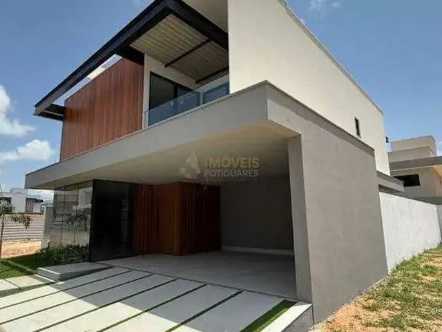 Casa / Sobrado para Venda em Natal/RN Pitimbu 4 Quartos