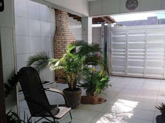 Casa / Sobrado para Venda em Natal/RN Pitimbu 4 Quartos
