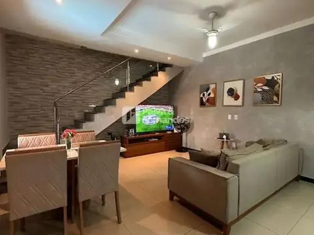 Casa / Sobrado para Venda em Natal/RN Planalto 3 Quartos