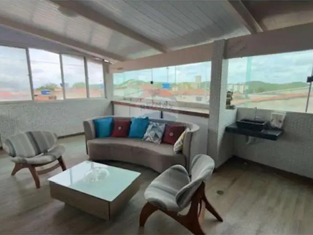 Casa / Sobrado para Venda em Natal/RN Ponta Negra 3 Quartos