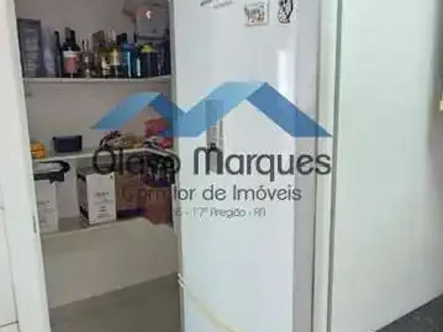 Casa / Sobrado para Venda em Natal/RN Ponta Negra 3 Quartos