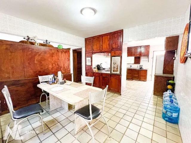 Casa / Sobrado para Venda em Natal/RN Tirol 3 Quartos
