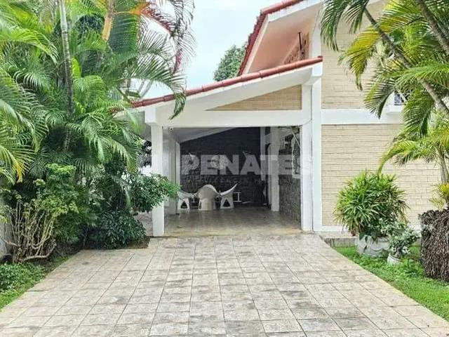 Casa / Sobrado para Venda em Natal/RN Tirol 4 Quartos