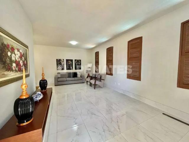 Casa / Sobrado para Venda em Natal/RN Tirol 4 Quartos