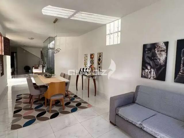 Casa / Sobrado para Venda em Natal/RN Tirol 4 Quartos