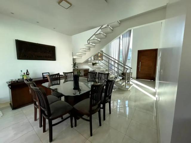 Casa / Sobrado para Venda em Navegantes/SC Centro 3 Quartos
