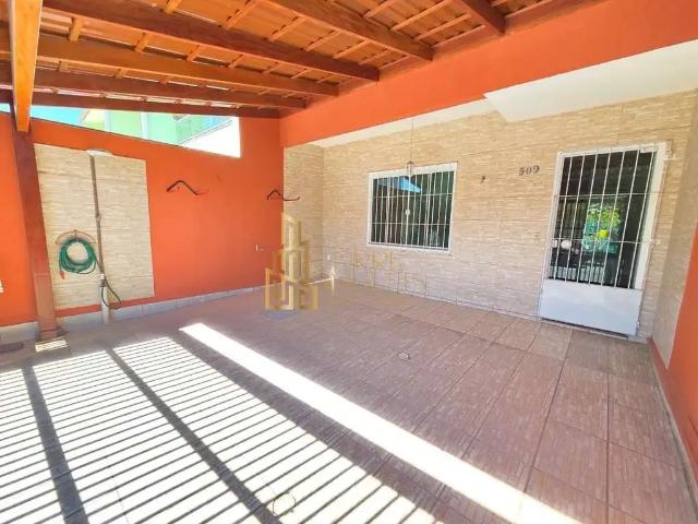 Casa / Sobrado para Venda em Navegantes/SC Centro 3 Quartos