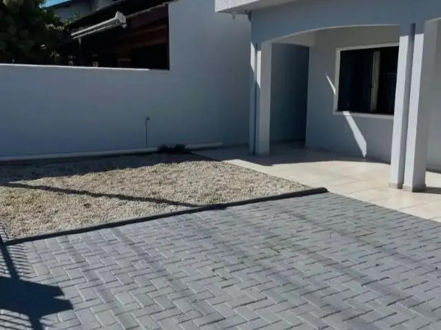 Casa / Sobrado para Venda em Navegantes/SC Centro 3 Quartos