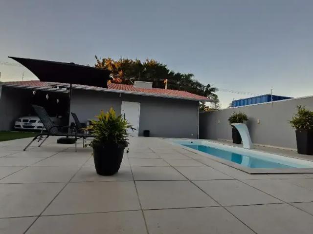 Casa / Sobrado para Venda em Navegantes/SC Centro 3 Quartos