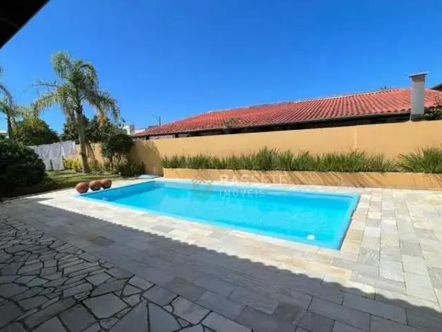 Casa / Sobrado para Venda em Navegantes/SC Centro 3 Quartos
