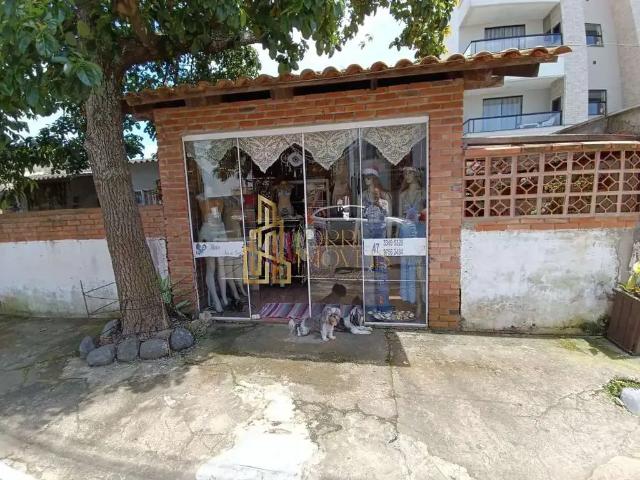 Casa / Sobrado para Venda em Navegantes/SC Centro 5 Quartos