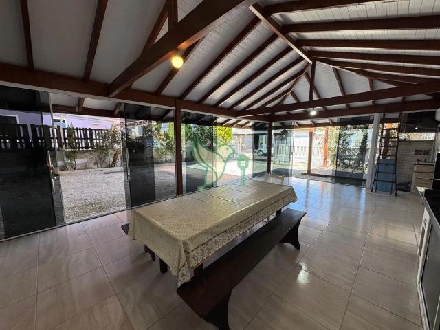 Casa / Sobrado para Venda em Navegantes/SC Gravata 5 Quartos