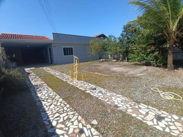 Casa / Sobrado para Venda em Navegantes/SC Gravata 3 Quartos